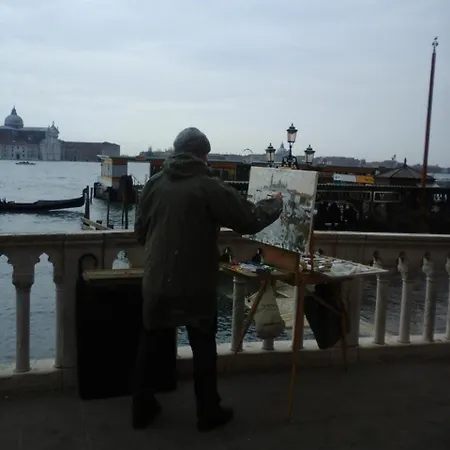 Youth Venice Hostelers Home Hostel Venice